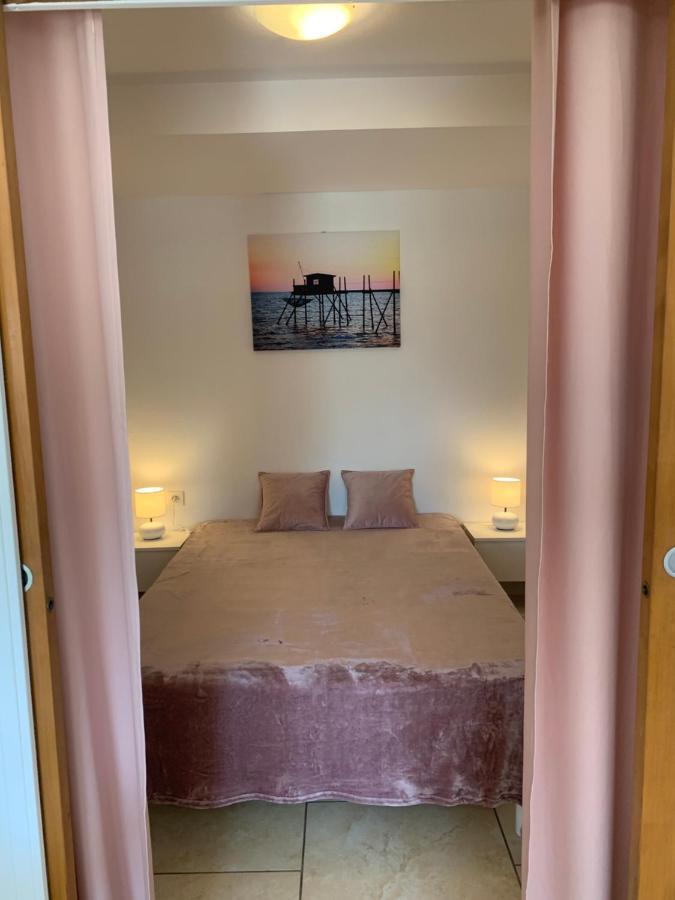 Le Venise 3 Etoiles Frejus Apartment Saint Aygulf Bagian luar foto