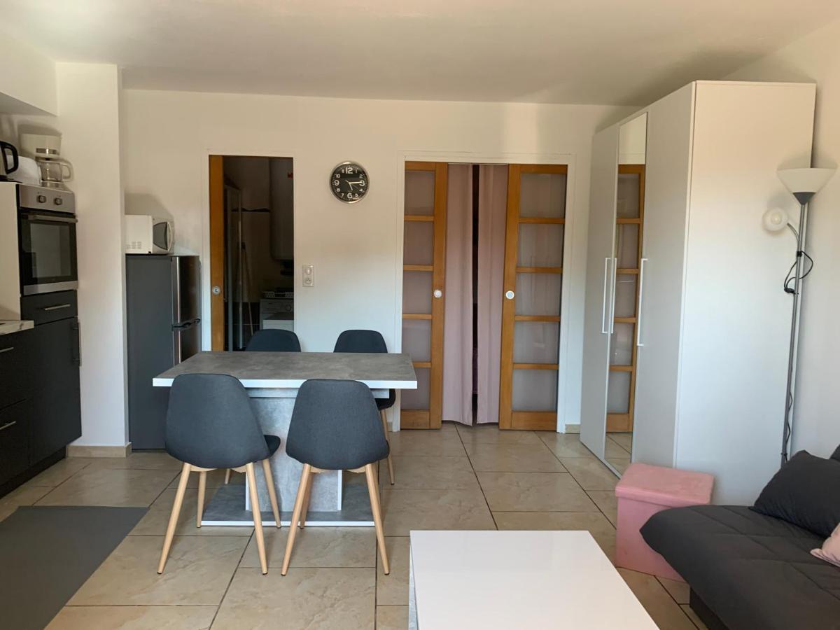 Le Venise 3 Etoiles Frejus Apartment Saint Aygulf Bagian luar foto