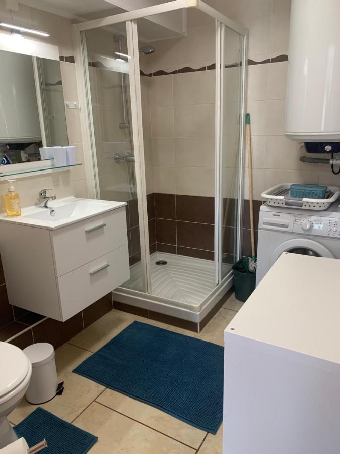 Le Venise 3 Etoiles Frejus Apartment Saint Aygulf Bagian luar foto